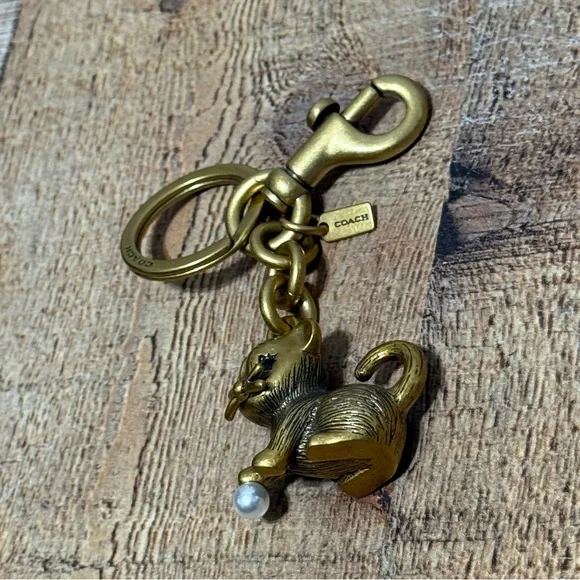 Coach Creatures Kitten Cat Charm with Pearl Keychain - Picture 5 of 8